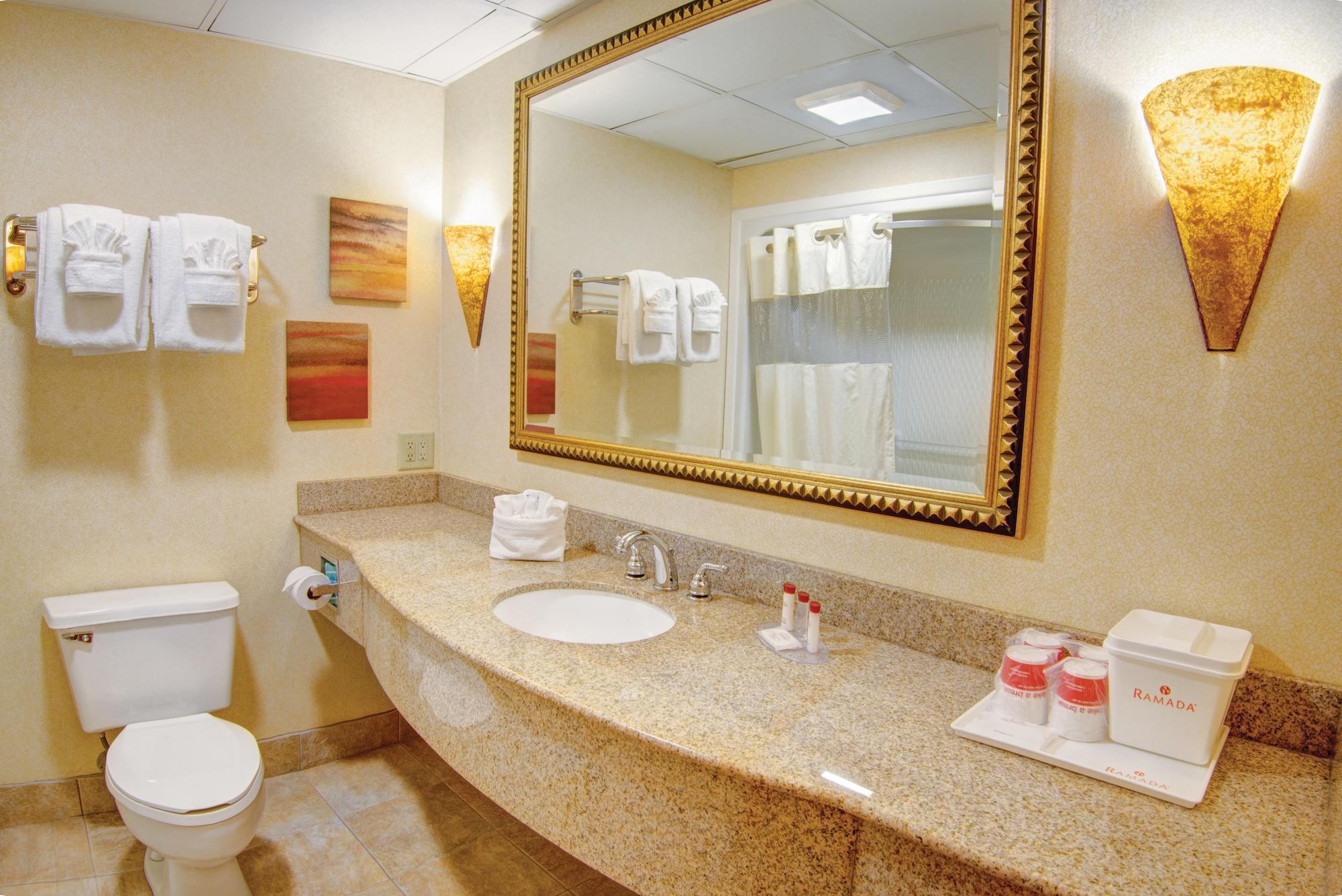 Ramada By Wyndham Toms River Exterior foto
