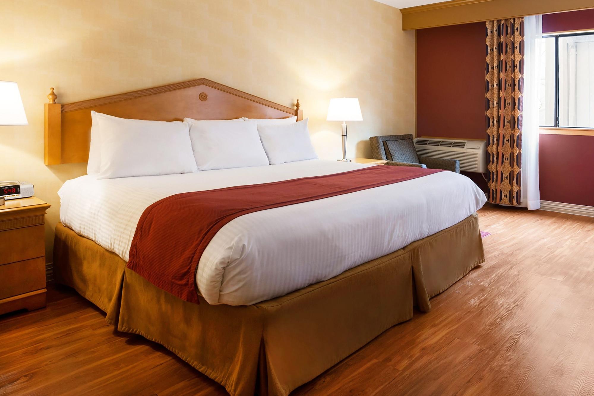 Ramada By Wyndham Toms River Exterior foto